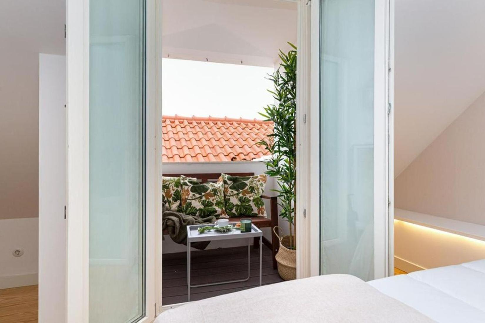 Be Local - 3 Bedrooms Flat In Front Of The Fado Museum In Alfama * Lisbon