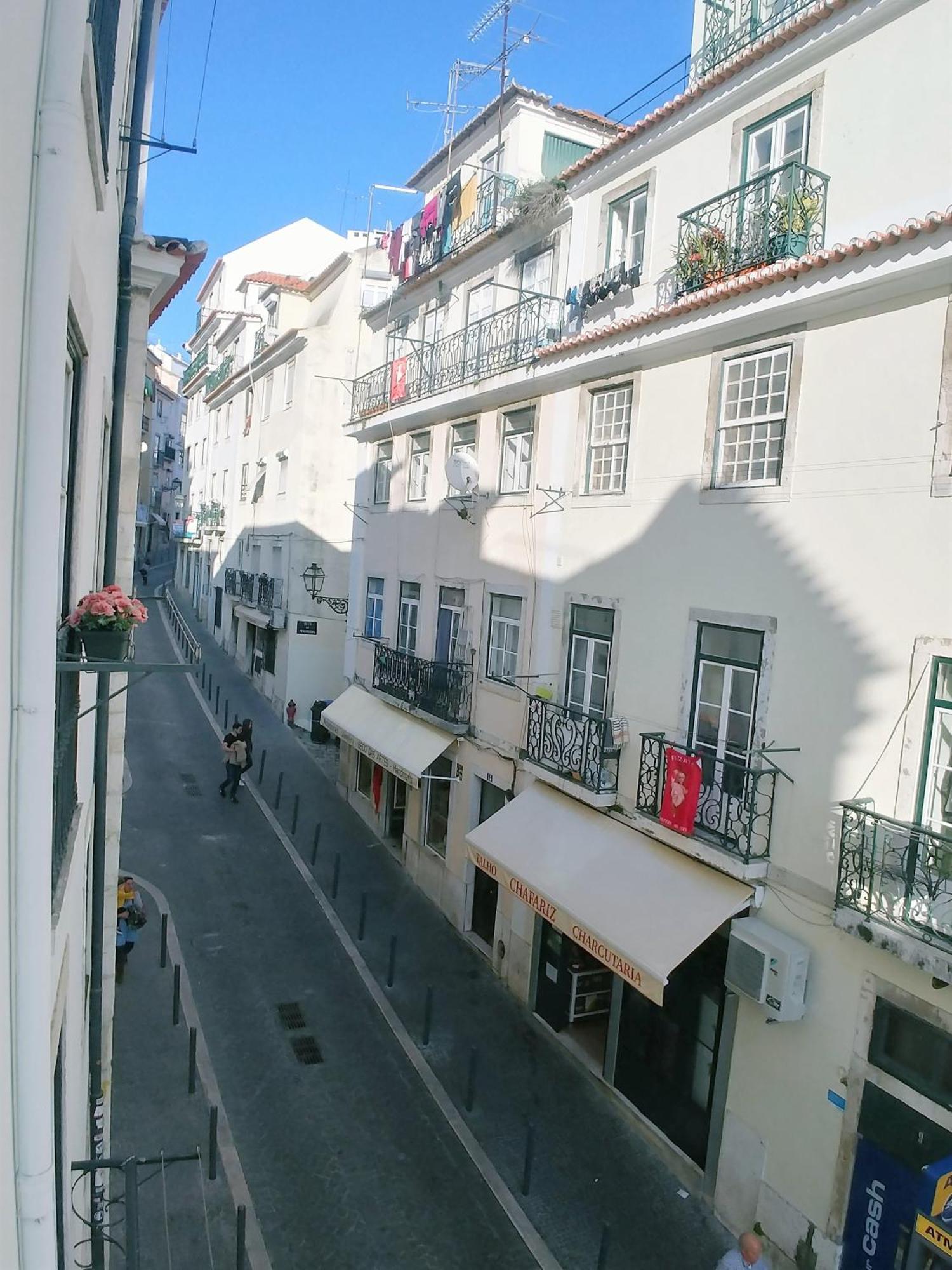 Be Local - 3 Bedrooms Flat In Front Of The Fado Museum In Alfama * Lisbon