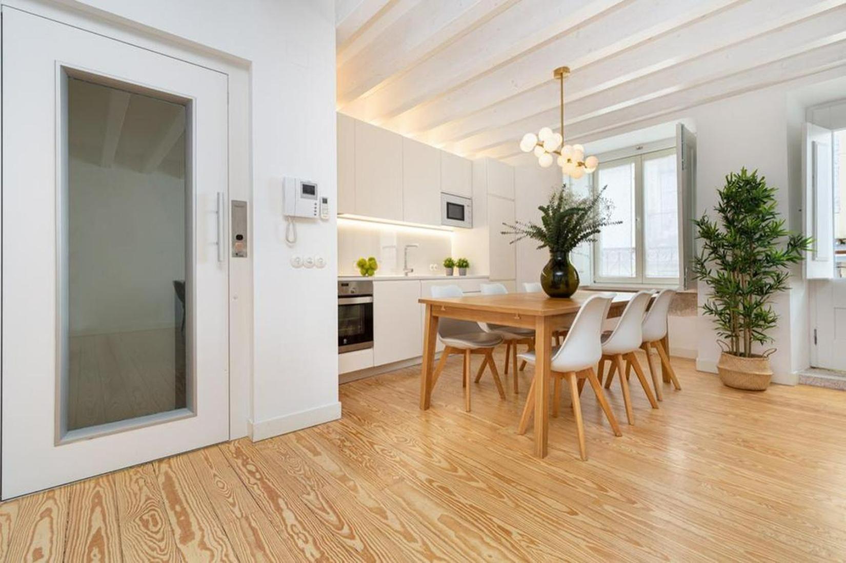 Be Local - 3 Bedrooms Flat In Front Of The Fado Museum In Alfama Apartment