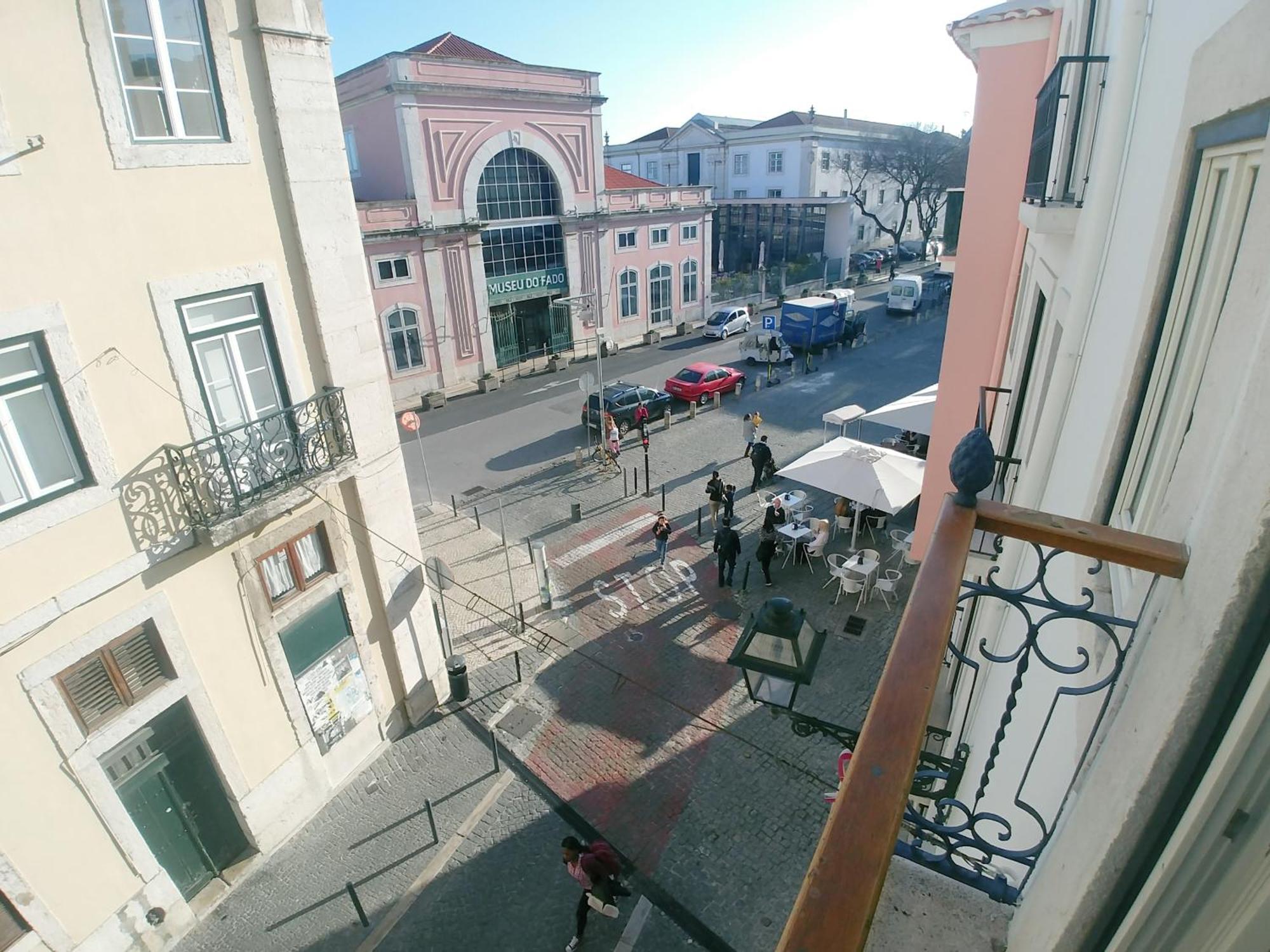 Apartment Be Local - 3 Bedrooms Flat In Front Of The Fado Museum In Alfama Lissabon